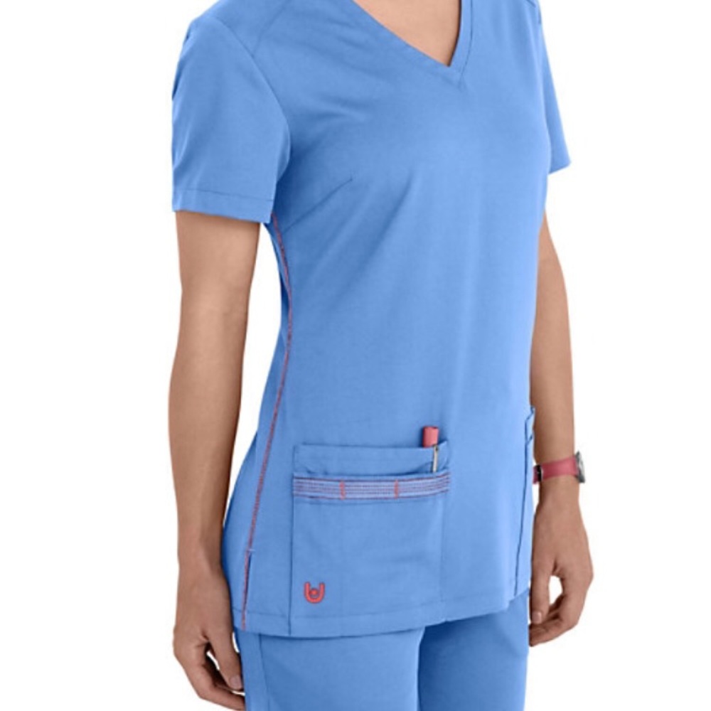 Urbane Ultimate Ultra Julie Modern Scrub Set